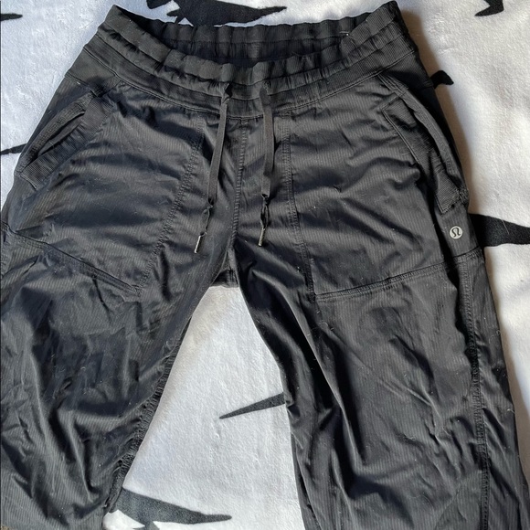 Lululemon studio pants - Picture 1 of 4